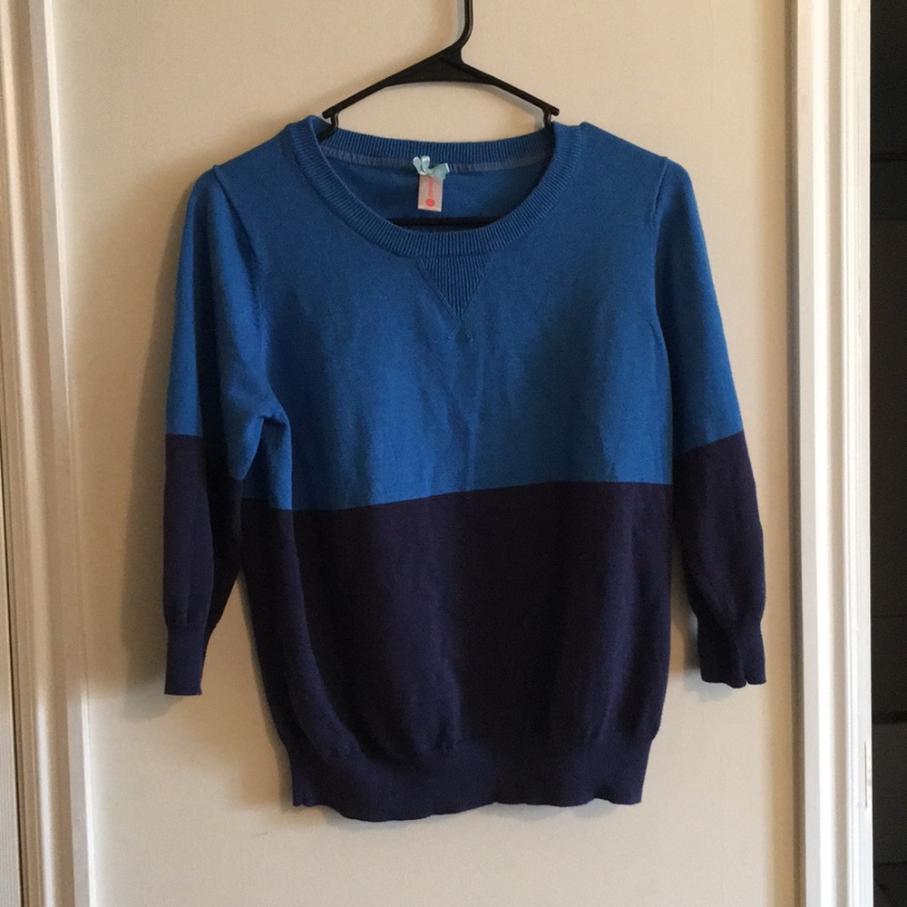 Blue color block sweater